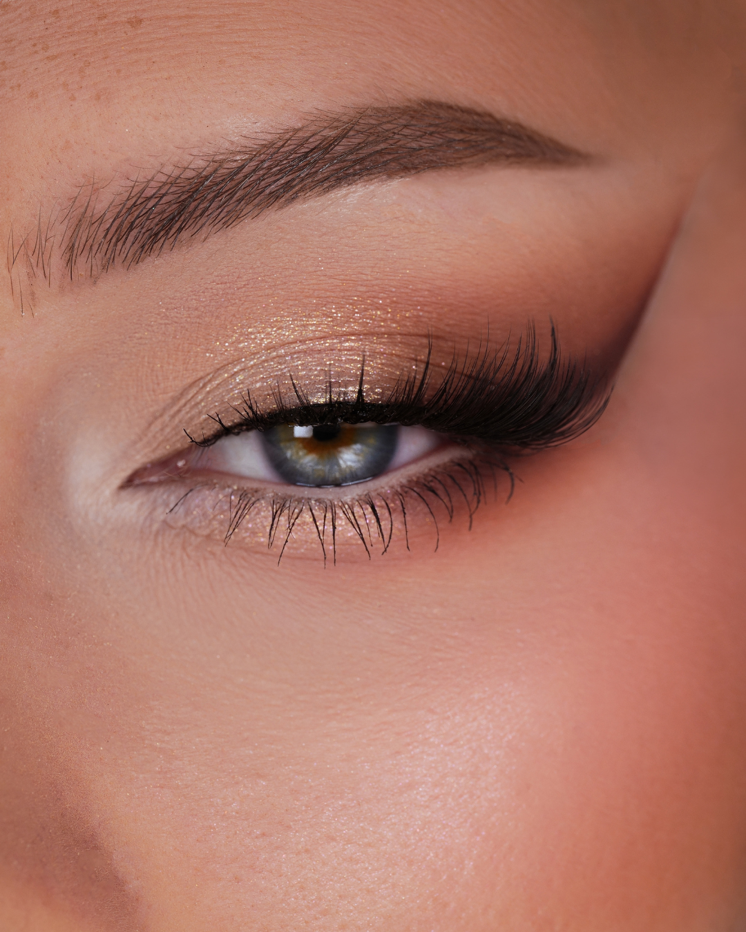Bold Flare Lashes