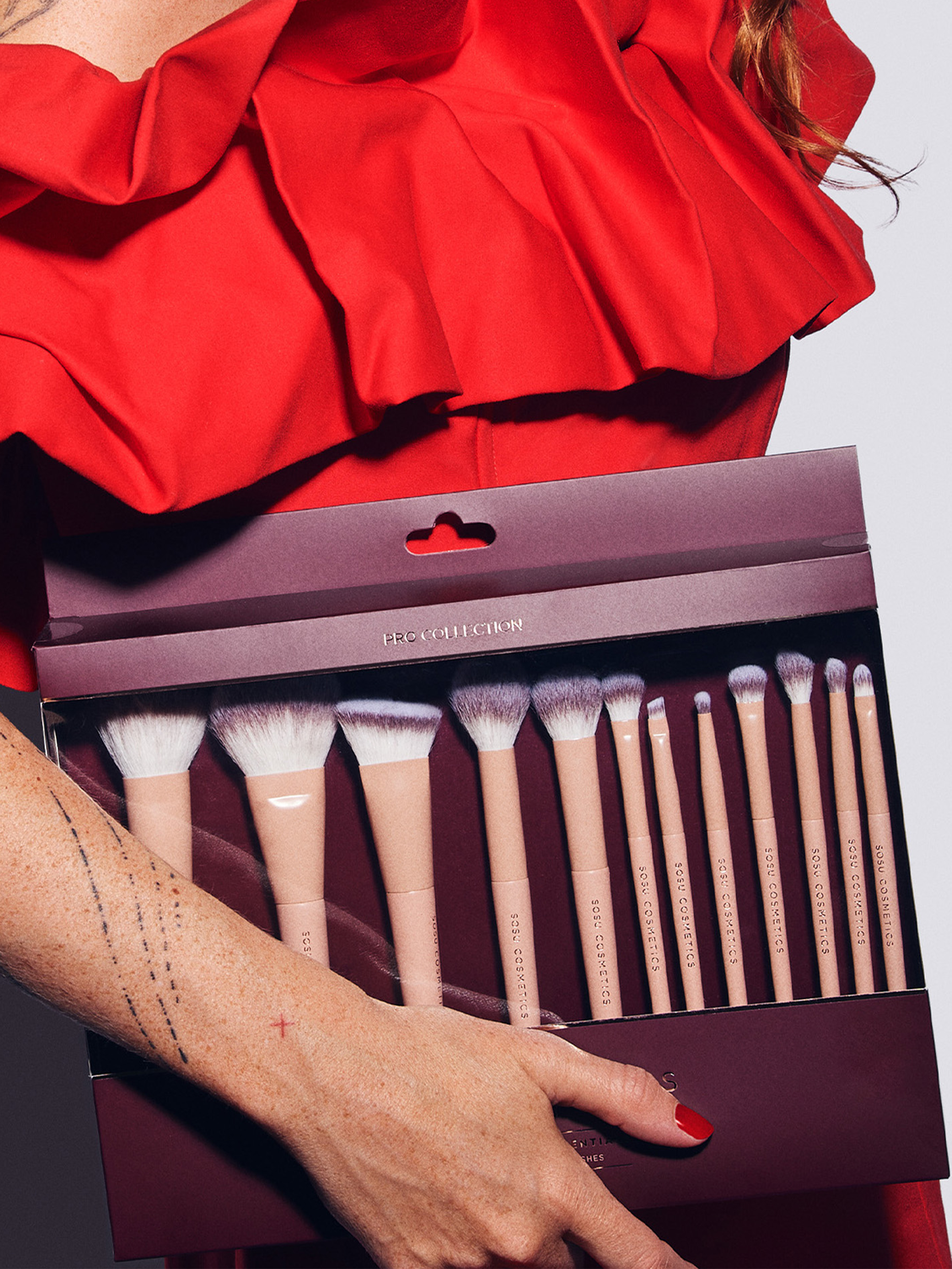 The Ultimate Brush Collection & Brush Belt-Online Exclusive