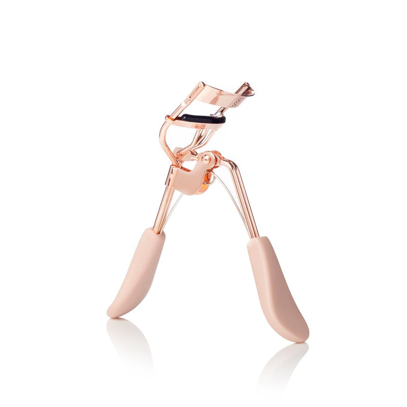 SOSU Cosmetics Eyelash Curler designed to give the appearance of lifted, lengthened lashes with an instant, long-lasting curl